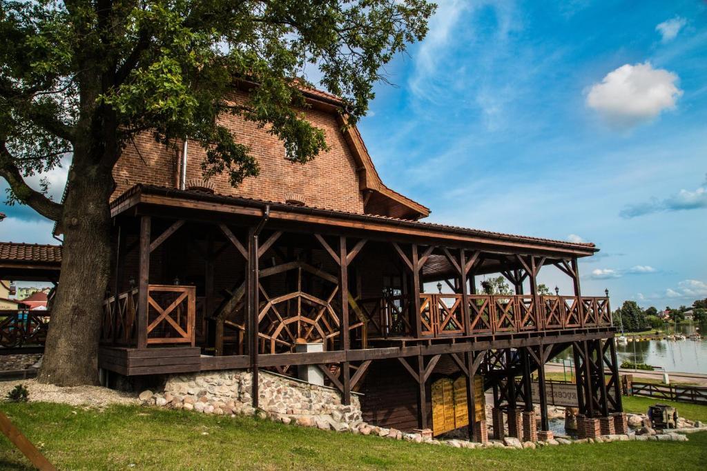 Gosciniec Rynski Mlyn Ryn  Exterior photo
